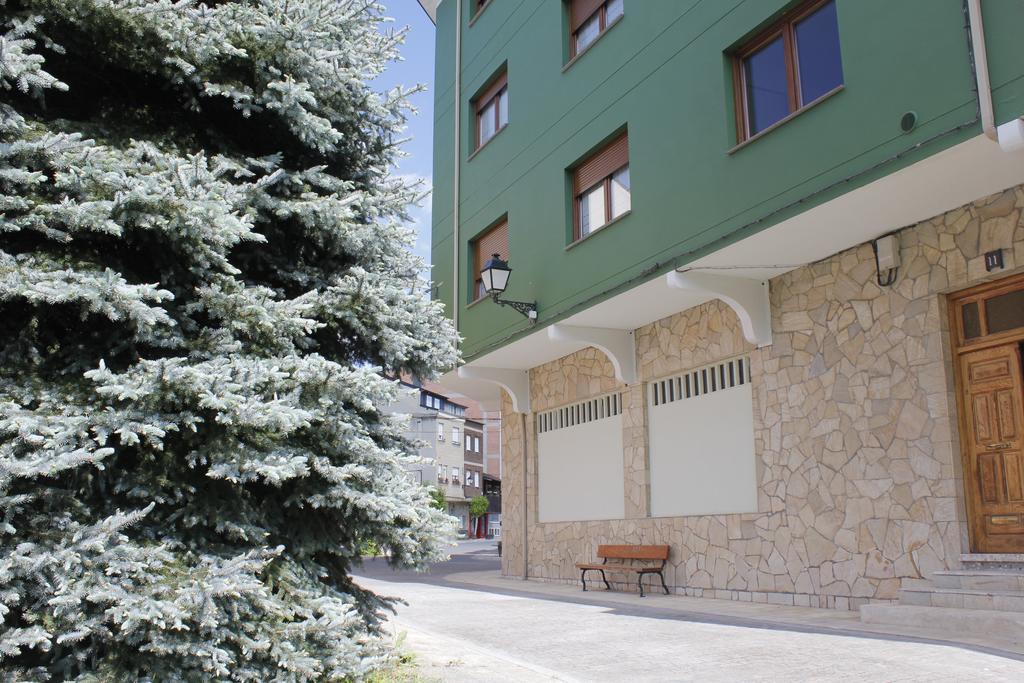 Apartamentos Picea Azul Vega de Espinareda 外观 照片